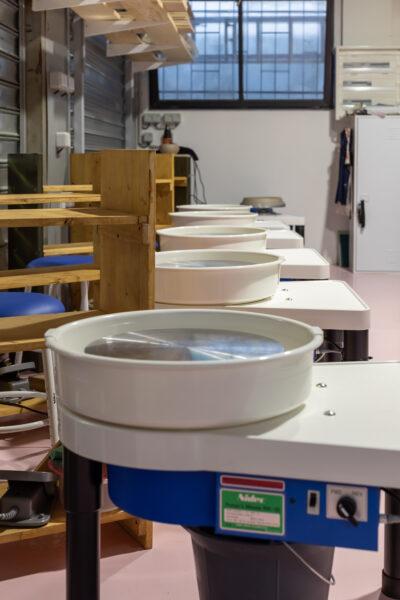 Atelier de céramique cours et résidence à Montreuil